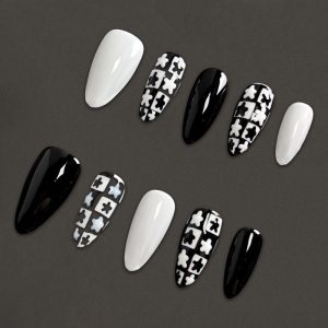 AdornU Black & White Stars