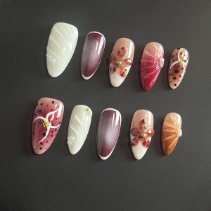 AdornU Fall Romance - Imagen 1